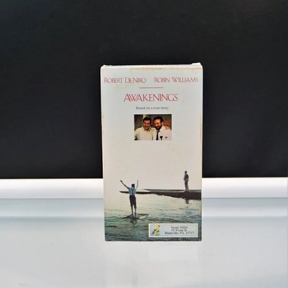 Awakenings VHS Movie 1991 Robert De Niro Robin Williams